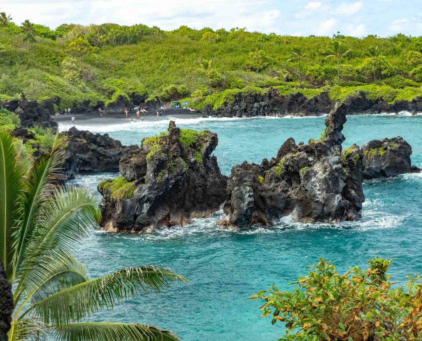 Road to Hana Black Sand Beach and Bay Maui