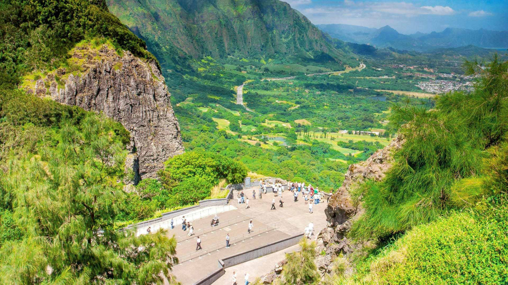 Nuuanu Pali Lookout Aloha Hawaiitours
