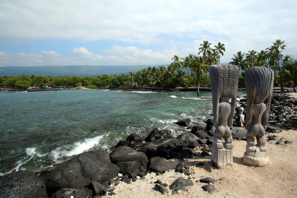 Tiki Statues At Kona Beach Big Island
