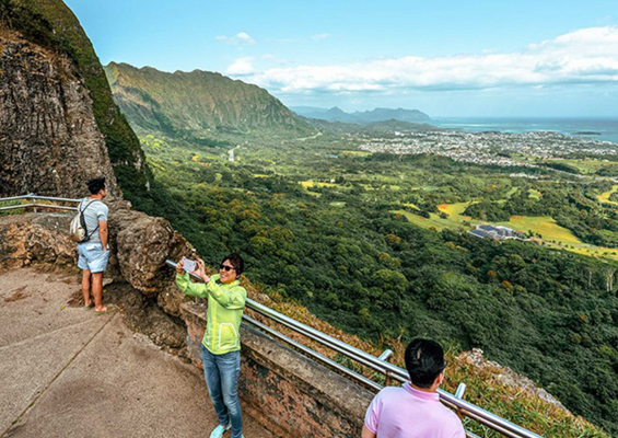 View From The Pali Lookout Enoa 