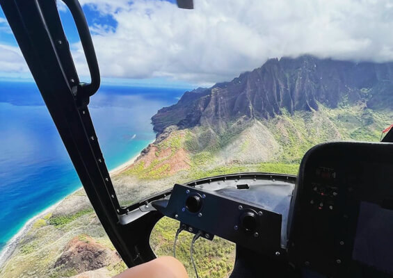 Airkauaihelicopters Amazing Kauai Helicopter Tour Guest View Slider 