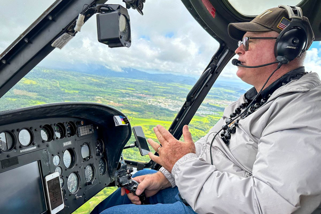 Airkauaihelicopters Doors Off Kauai Helicopter Tour Pilot Flying