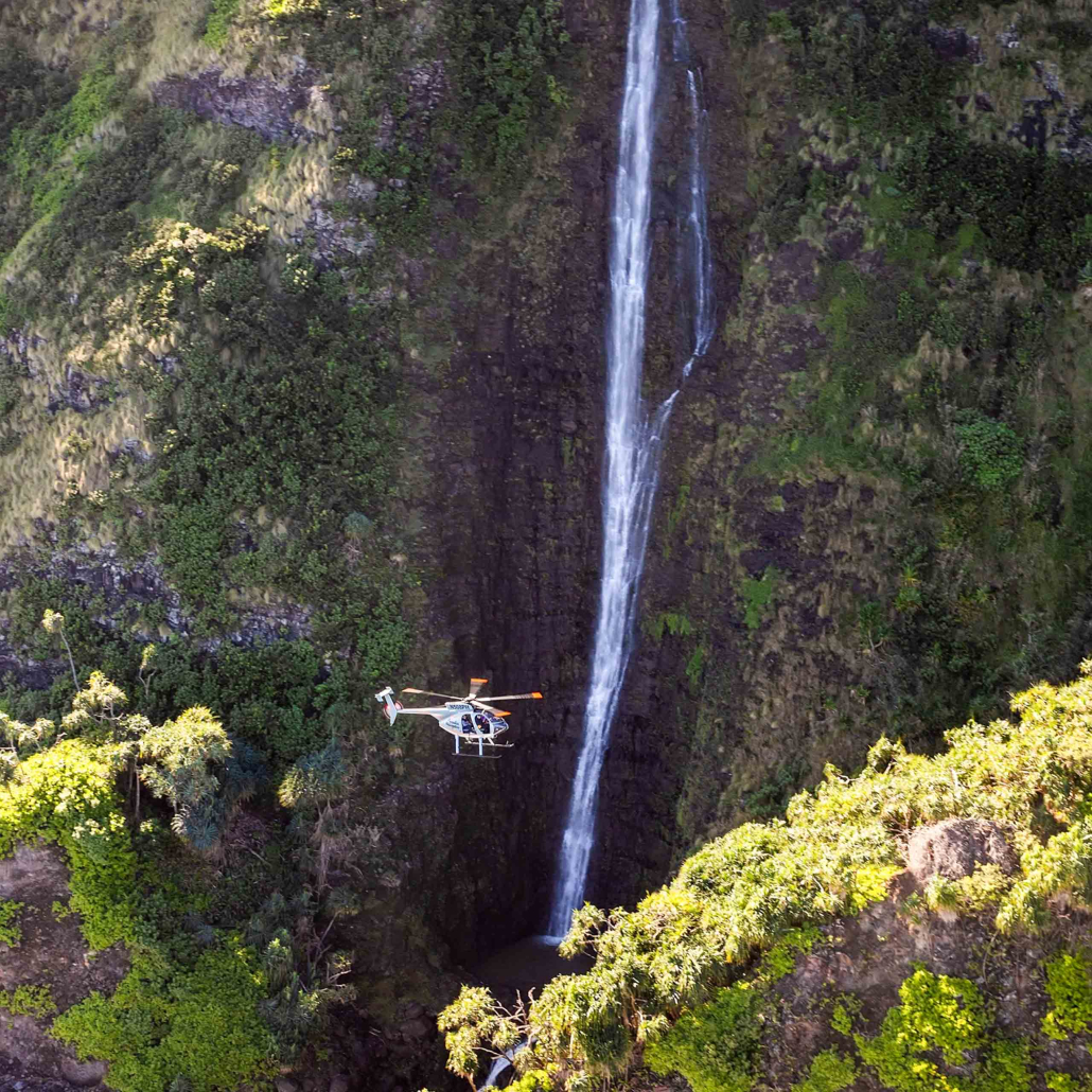 Paradisecopters Big Island Circle Experience Tour Waterfall