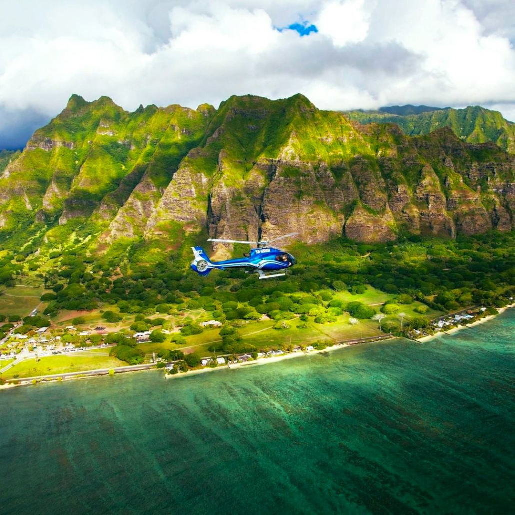 Beautiful Scenic Oahu Blue Hawaiian Helicopters