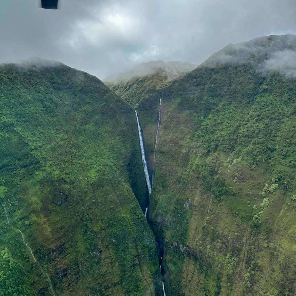 Bluehawaiian Minute Maui Spectacular Helicopter Tour Waterfall