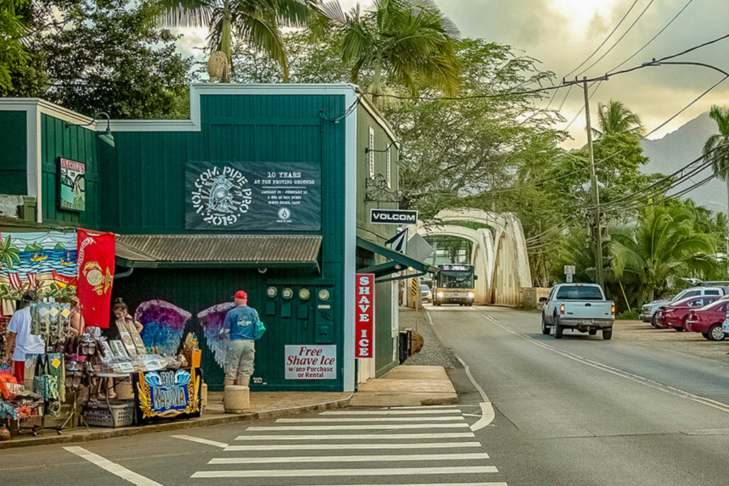 Highlights Of Oahu Circle Island Haleiwa Shops And Bridge