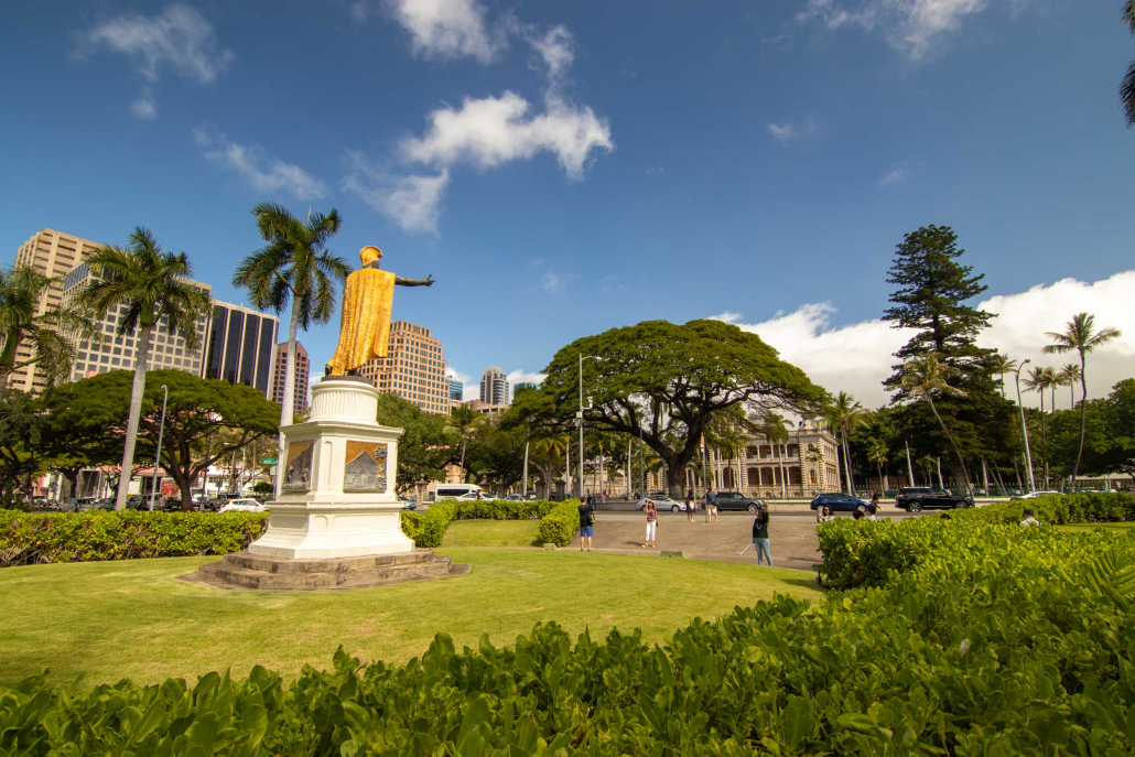 Highlights Of Oahu Circle Island Haleiwa Town Statue