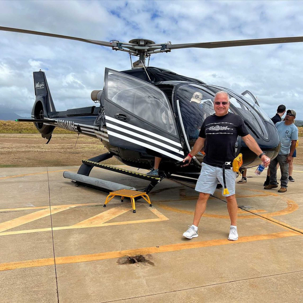 Sunshinehelicopters Private Kauai Helicopter Tour Guests Having Fun