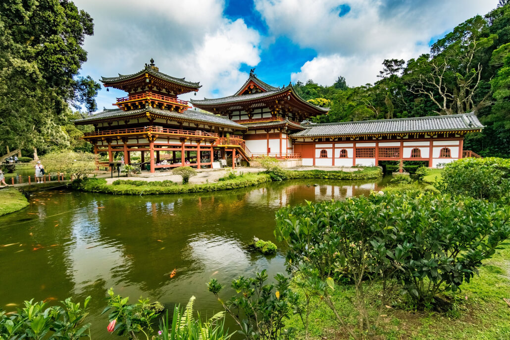 Byodo In Temple Oahu  X 